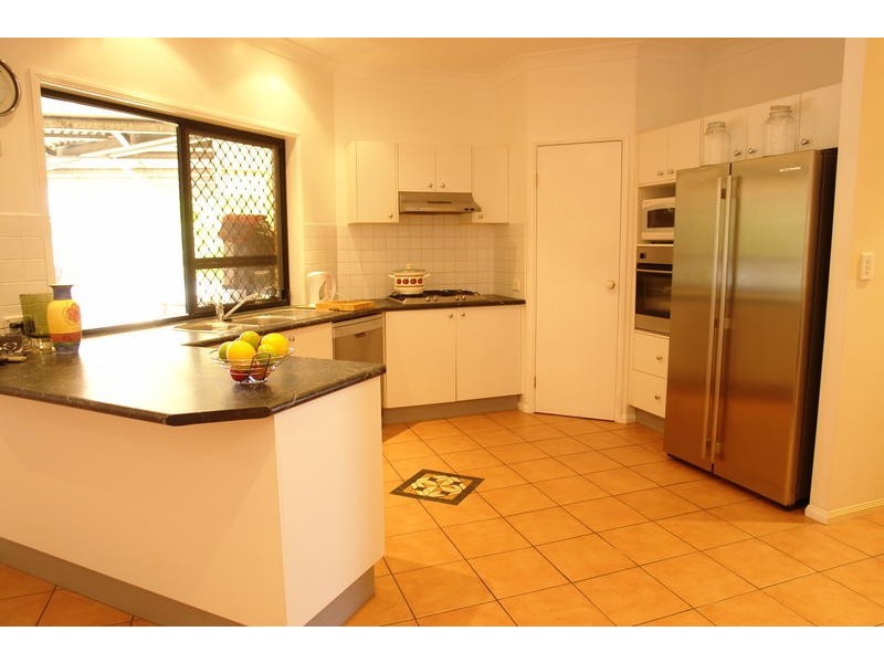 15 Glenwood Place, Moggill QLD 4070